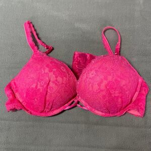 Victoria's Secret Bra 34B Pink Miraculous Plunge Padded 2 Cup Push Up Bombshell